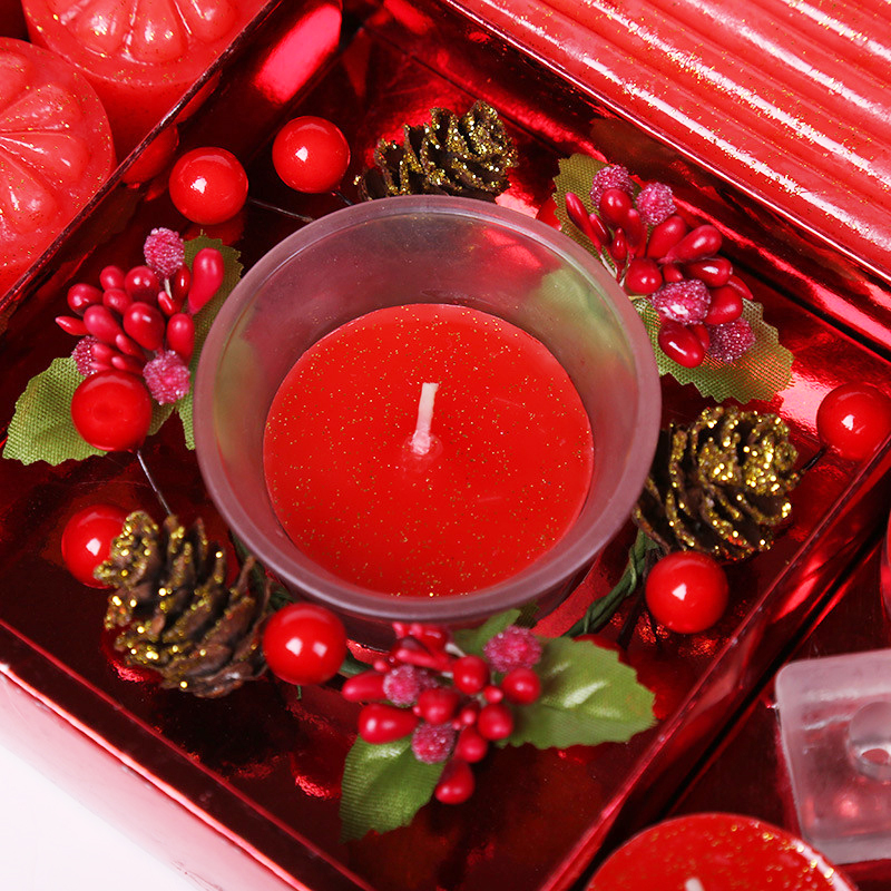 Own brand packaging customized wholesale Christmas scented candle gift set with private label in 
